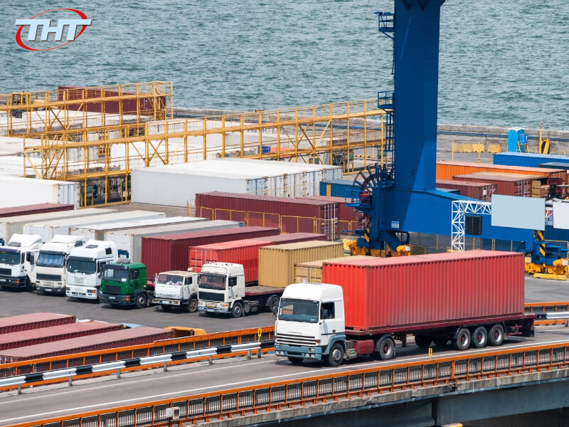 quy trinh van chuyen hang hoa bac nam bang container lanh